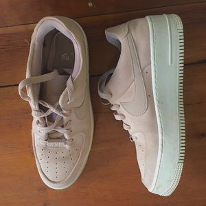 Nike Air Force 1 Sage Suede Trainers In Particle Beige
Size 8 1/2